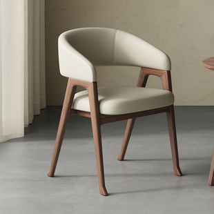 广东佛山实木餐椅家用软包胡桃色全实木凳子吃饭椅子原木2025新款