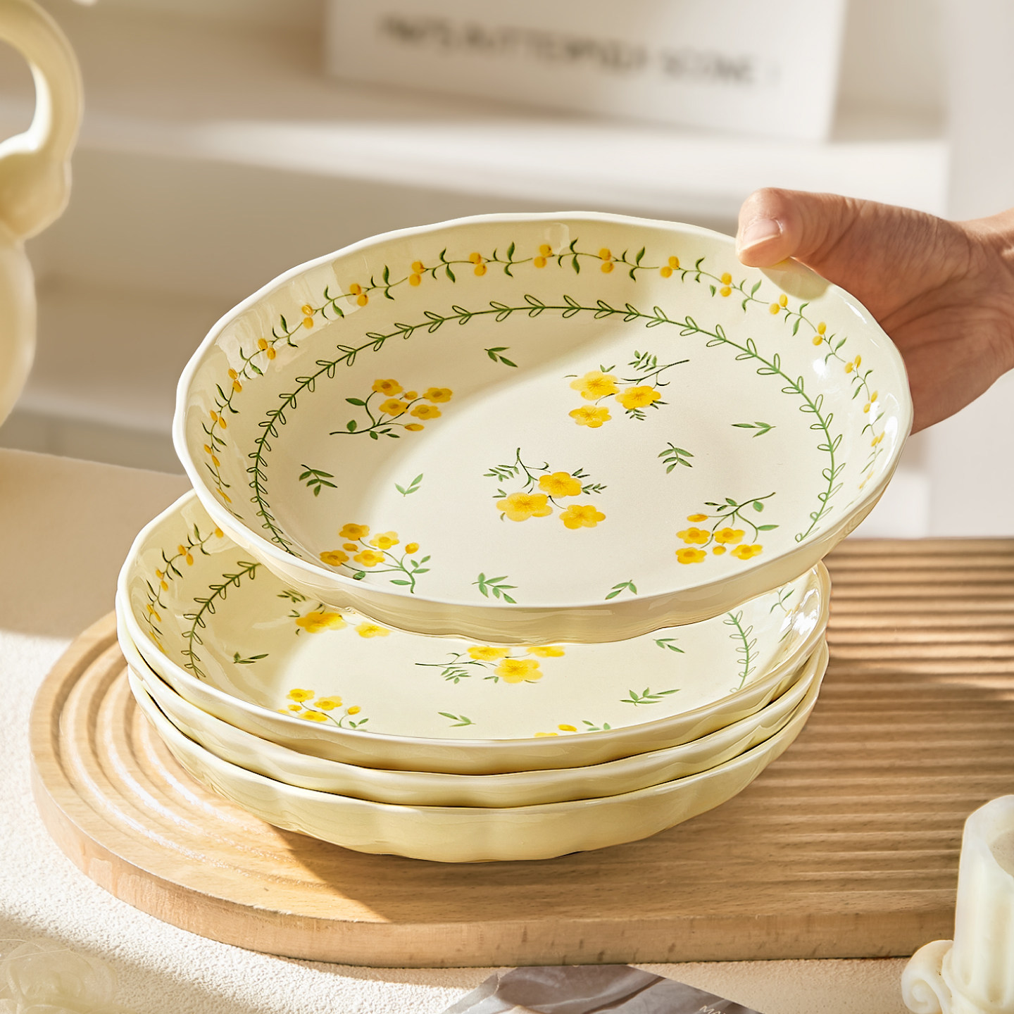 清新盘子家用菜盘2026新款陶瓷碗碟餐具釉下彩餐盘炒菜碟子高级感,餐饮具,盘,淘宝优惠券,粉丝福利购,淘宝优惠卷