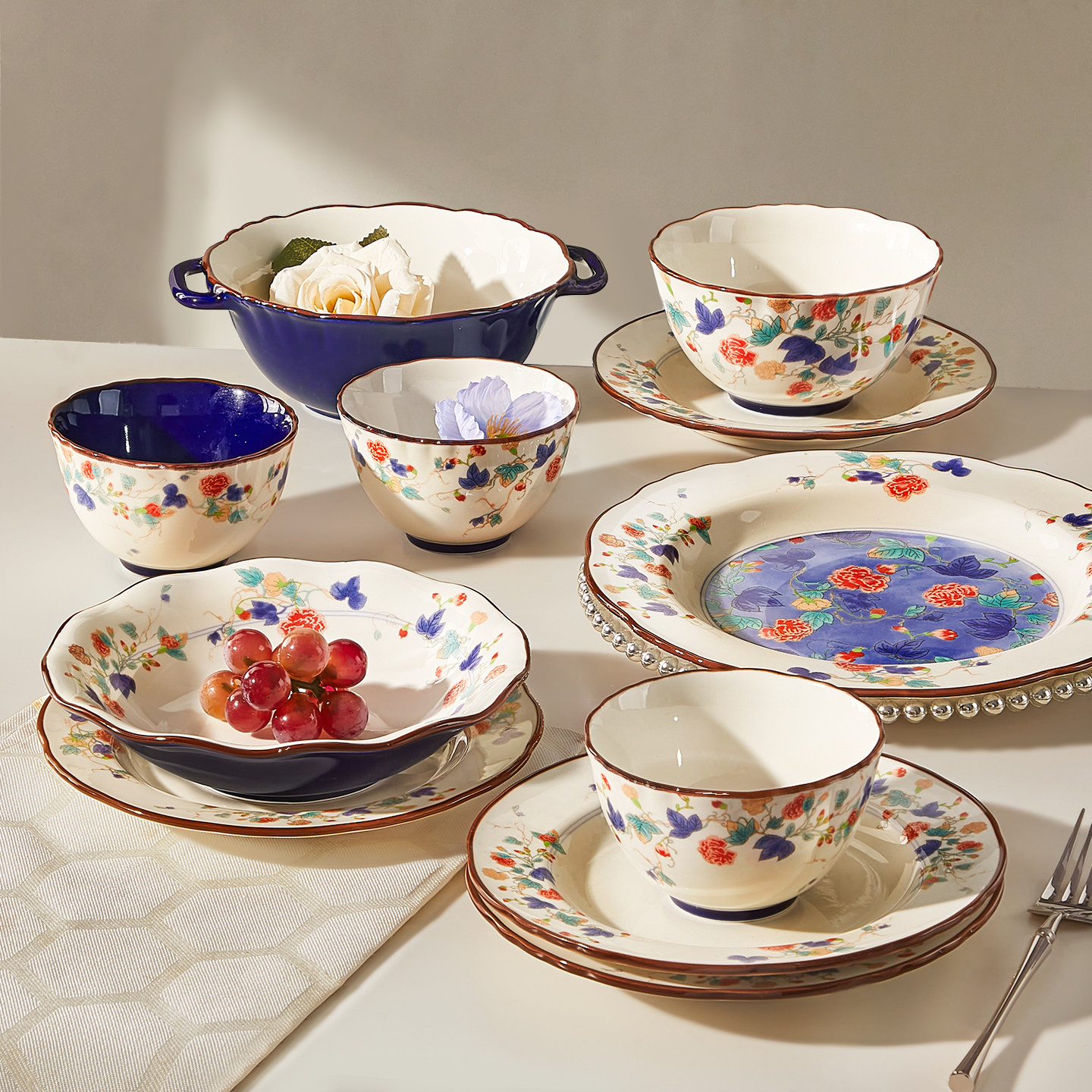 陶瓷碗碟餐具套装家用2026新款中式高级感碗盘子碗筷乔迁新居碗具