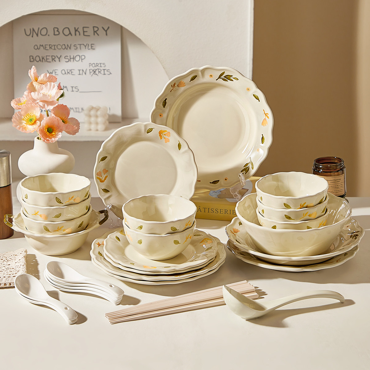 奶油碗碟套装家用2025新款高颜值釉下彩餐具乔迁新居陶瓷碗盘碗具,餐饮具,碗,淘宝优惠券,粉丝福利购,淘宝优惠卷