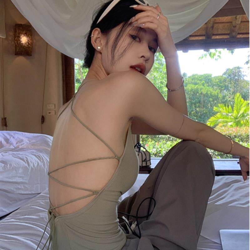 辣妹挂脖吊带背心女夏季绿色露背绑带修身别致短款上衣性感露背