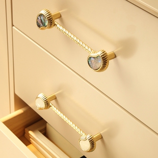 轻奢欧式腰果花个性设计长把手衣橱衣柜门柜抽屉手柄柜子黄铜拉手