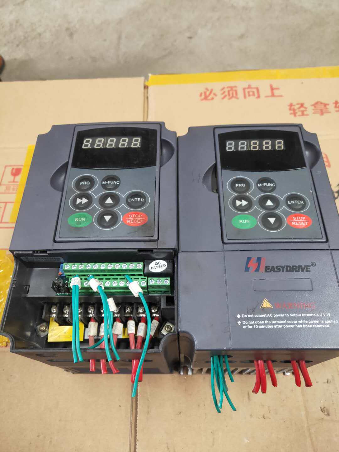 易驱变频器m200-4t0022ver1m0016c现货实物图包好