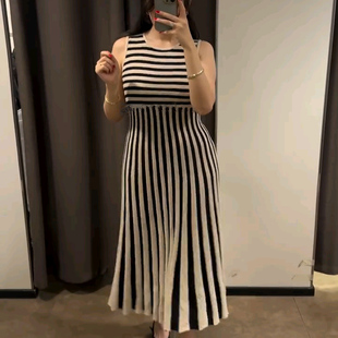 小打褶下摆条纹圆领无袖 WMXZ春季 新品 女装 8779160 针织迷笛连衣裙