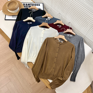 秋季新款女装圆领单排扣针织开衫长袖纯色毛衣上衣478331