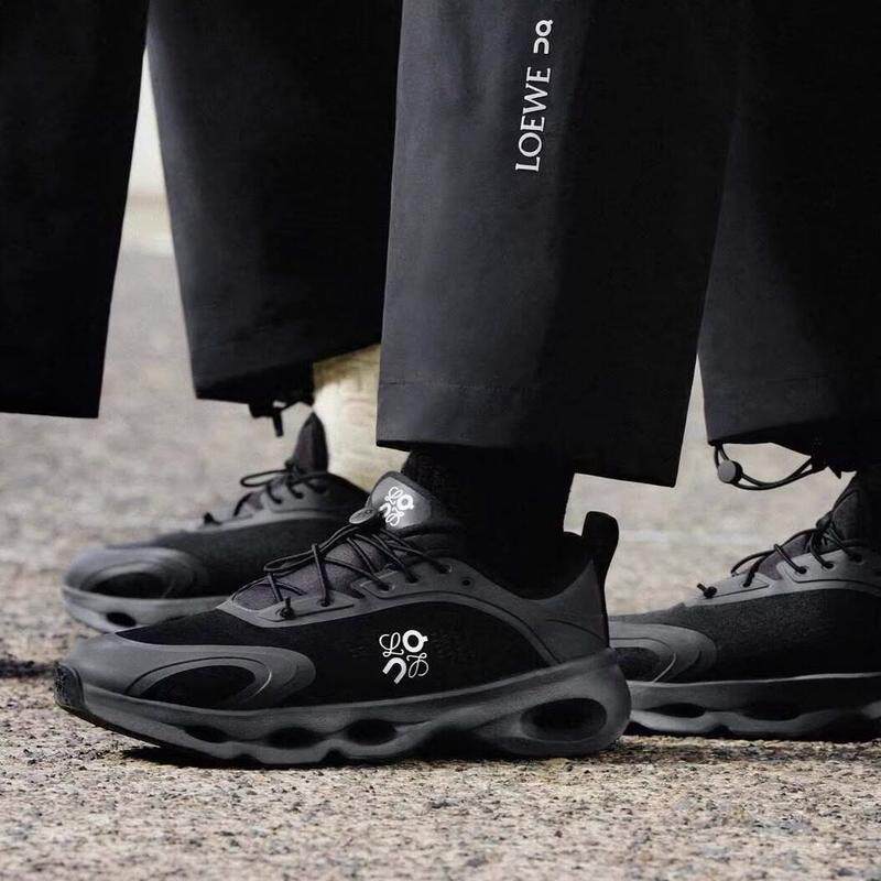 代购LOEWE x ON Cloudsolo罗意威昂跑联名限定男女跑步鞋轻盈