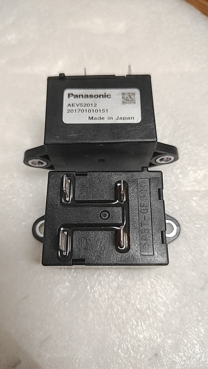 AEV52012 松下车载接触器 20A 高压直流继电器 12V线圈 现货 散装