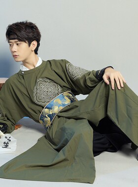锦衣卫汉服男士刺绣花长款大码汉服军绿色交领中国风古装演出夏季