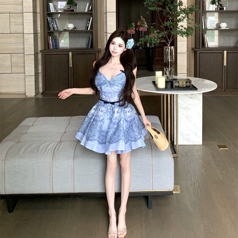 实拍实价晕染花朵吊带连衣裙女丝麻扭结镂空收腰印花公主裙子