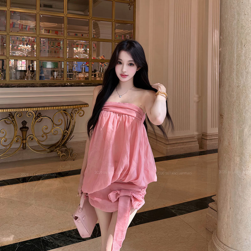 方圆同款抹胸花苞收腰包臀裙摩登时髦辣妹风包臀短裙子女图片