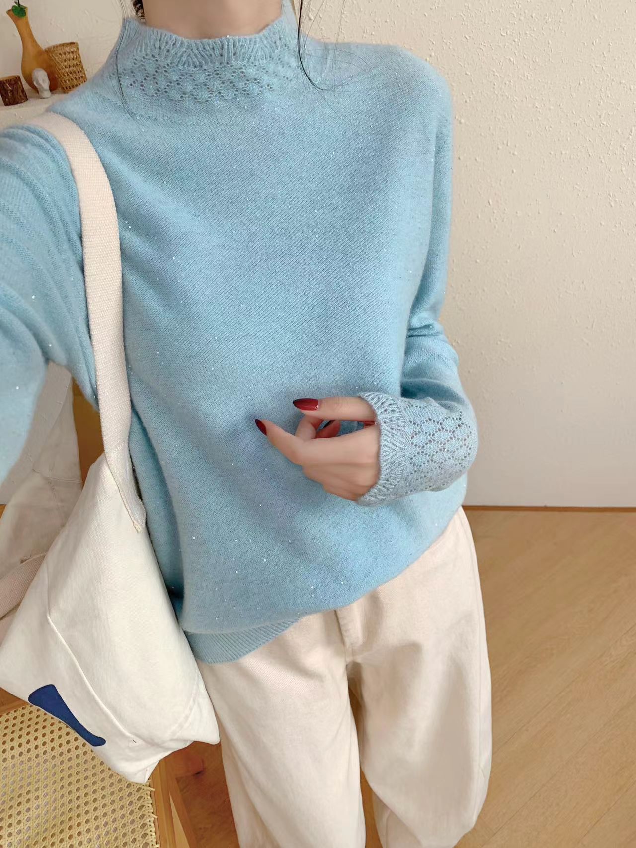 100%羊毛衫半高领打底针织衫女秋冬新款纯色蕾丝钩花亮片内搭毛衣