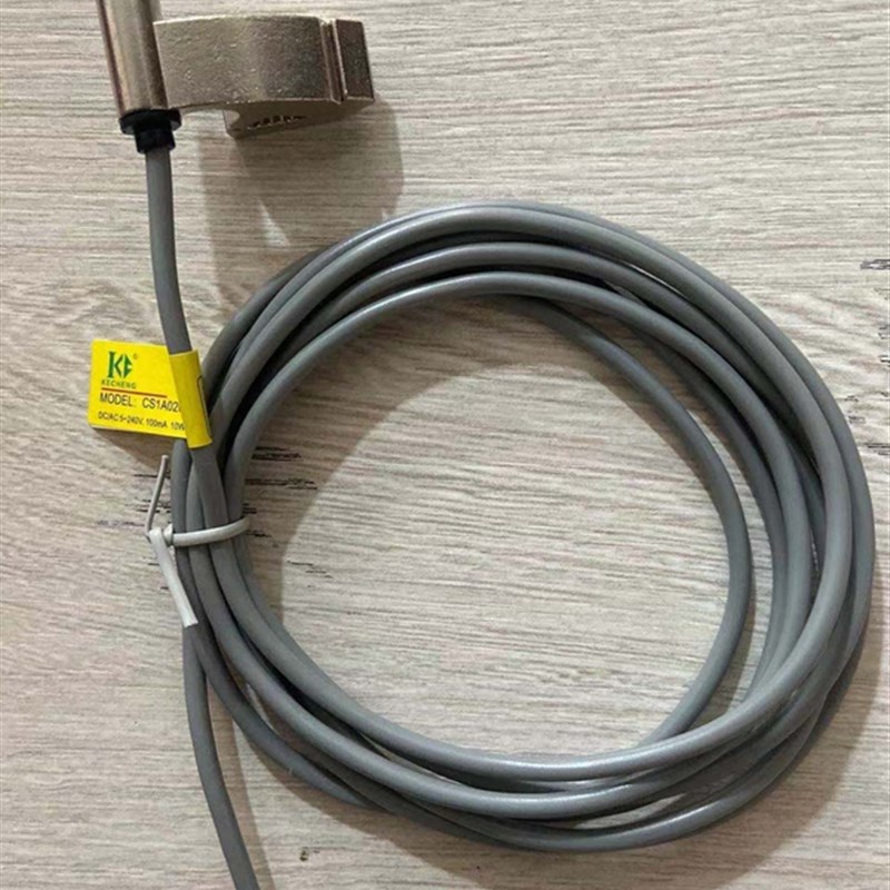 SC气缸磁性感应g开关CS1A020 DC/AC5-240V 100MA 10W CS1-A