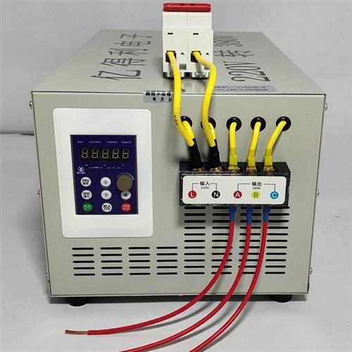 搅拌机吊车电机220转380V变频器单相转三相转换升压稳压器