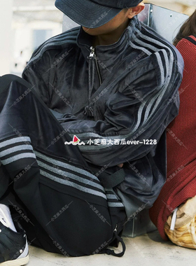 adidas三叶草正品SFTM联名天鹅绒加绒舒适运动宽松夹克外套KC0317