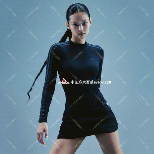 adidas三叶草JENNIE联名半身短裙