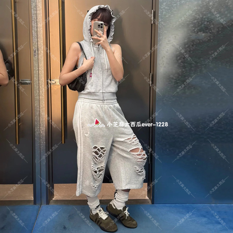 adidas三叶草正品女子运动休闲时尚破洞款五分裤短裤LC6461LE7123