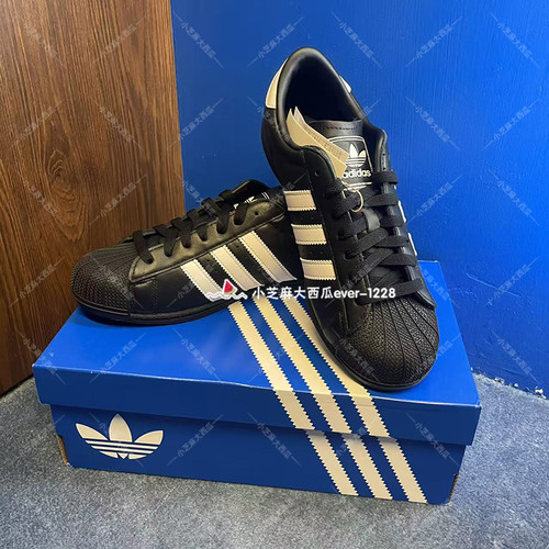 adidas三叶草经典贝壳头板鞋