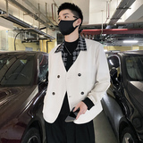 白色