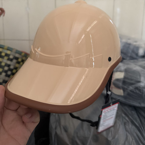 越南进口安全帽小体新款女复古头盔国标式轻便自行车盔半盔 - 封面