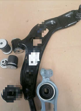 适用宝马X1 X2 F49 F48F46 F39 迷你F52 F55 F56下摆臂胶套维修包