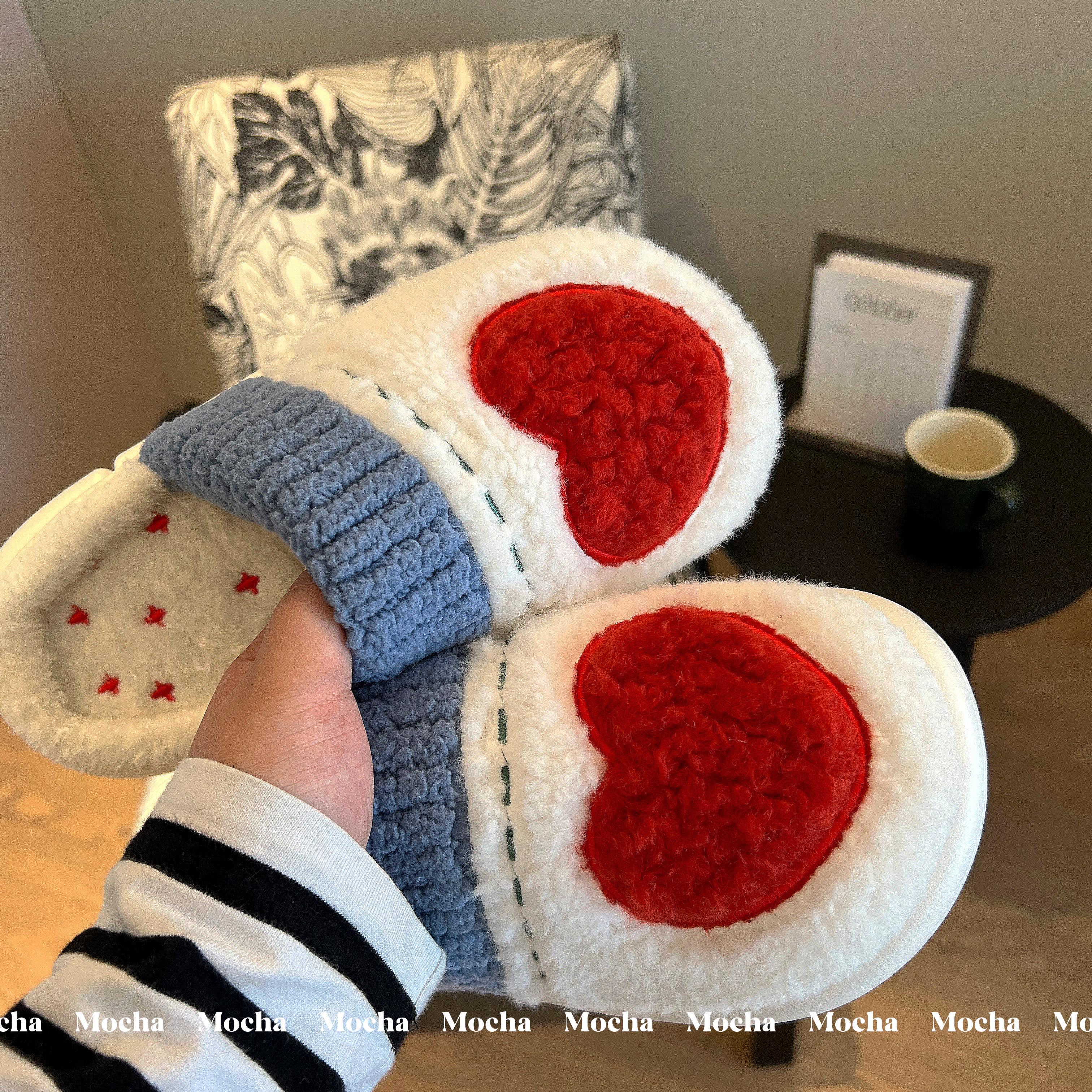 原创设计可爱爱心棉拖鞋