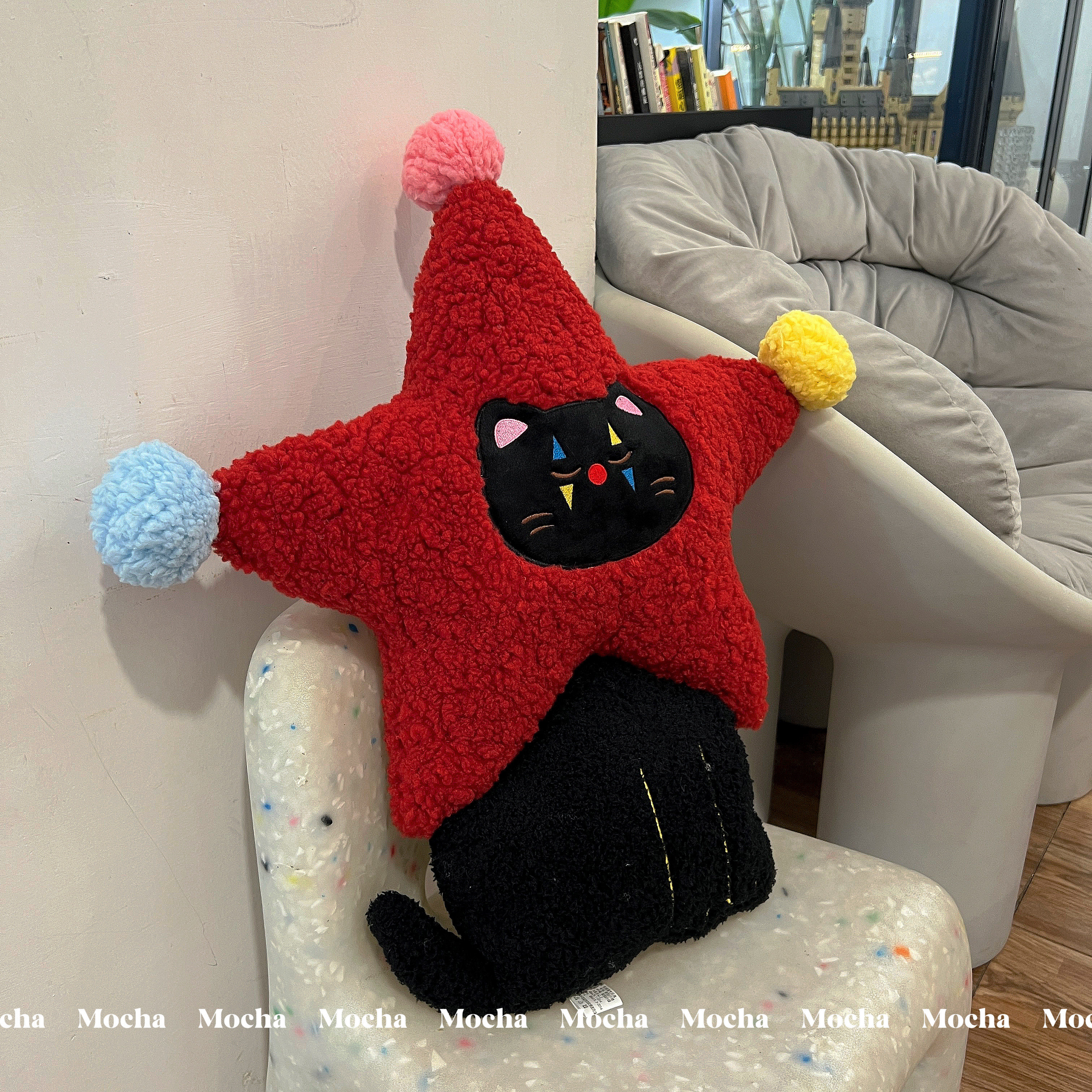 可爱小猫星星抱枕毛绒玩具红色沙发椅子靠垫家居装饰卡通造型枕头