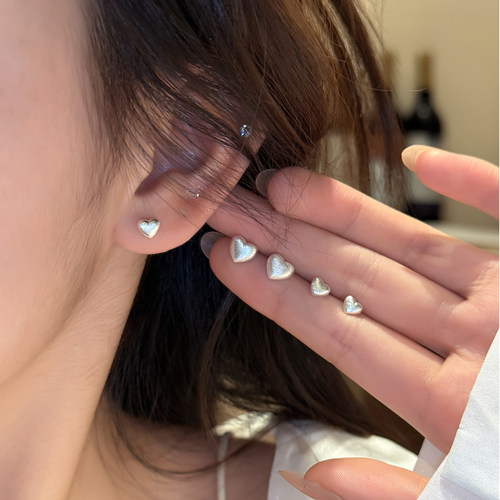CUOOYINO初影999银拉丝爱心耳钉