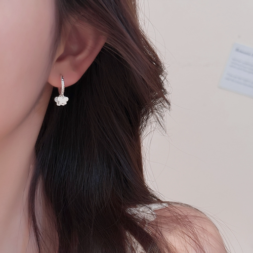 999银针蝴蝶流苏耳扣女