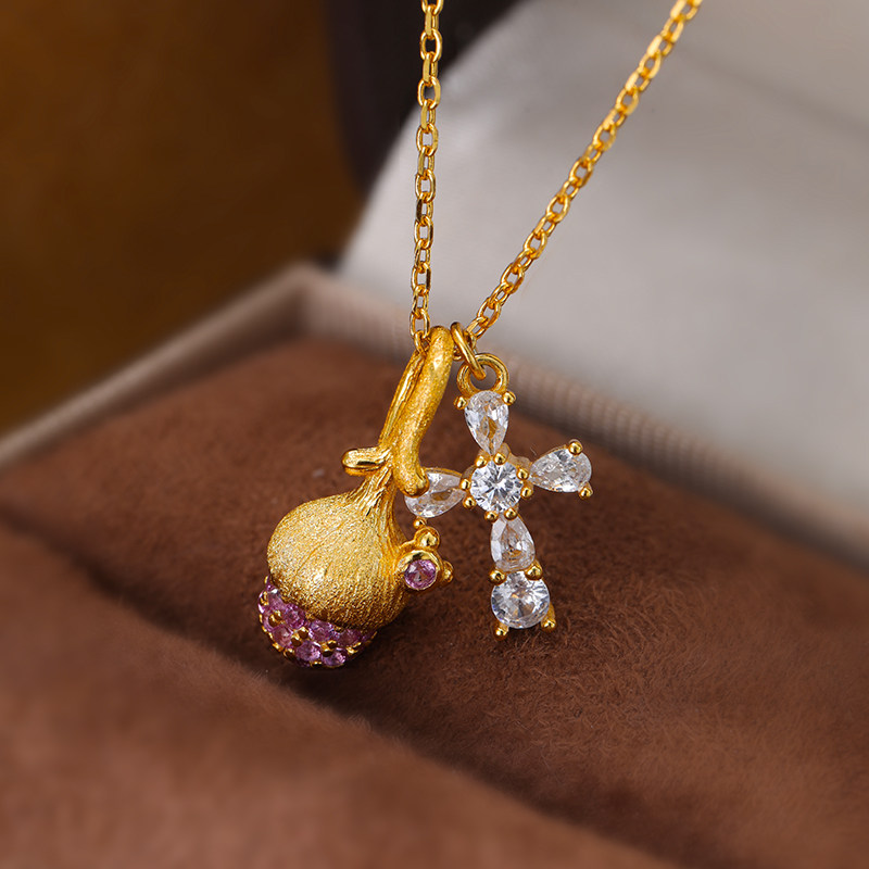 轻奢复古十字架松果球项链