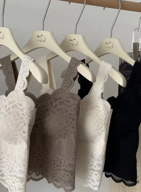 春夏新品喵小言蕾丝宽肩背心W661柔软细腻聚拢无痕女士性感小背心