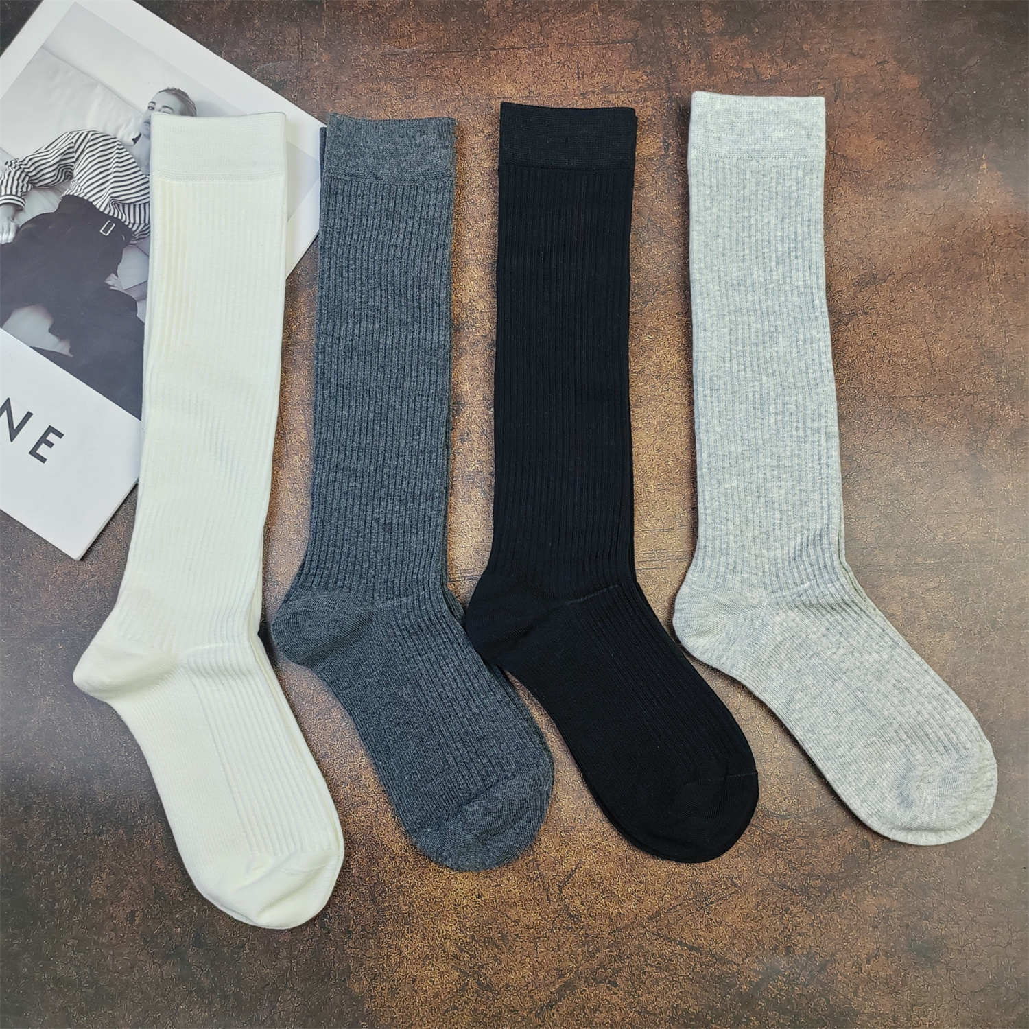 漂亮款~高筒女袜白色及膝长款