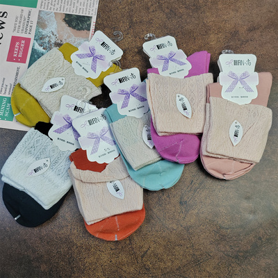 女中筒纯棉无骨缝合透气袜