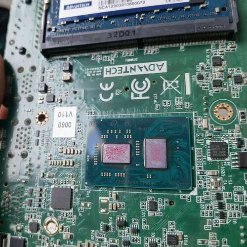议价研华工控主板 UNO-2372G-J2AE可维修