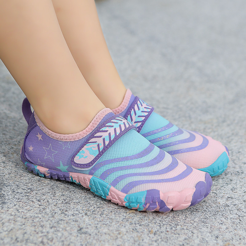 专用室内训练鞋儿童轻便耐磨跳绳鞋男女防滑静音运动鞋透气攀岩鞋