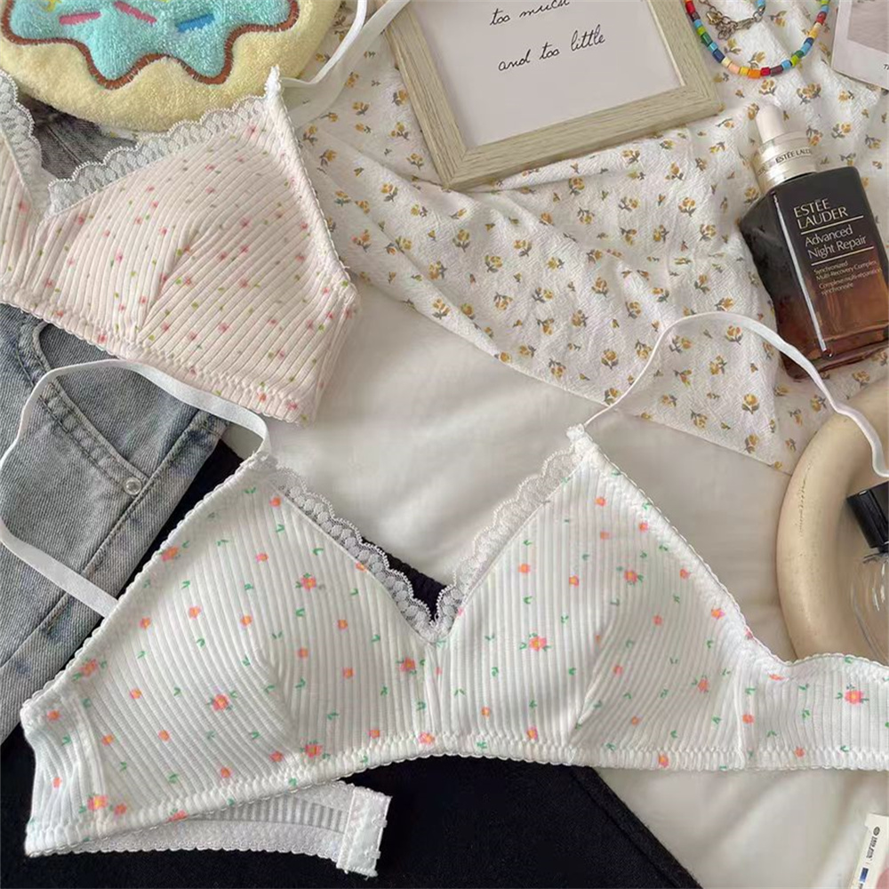 系甜美碎花内衣女小胸聚拢无钢圈收副乳法式三角杯少女学生文胸