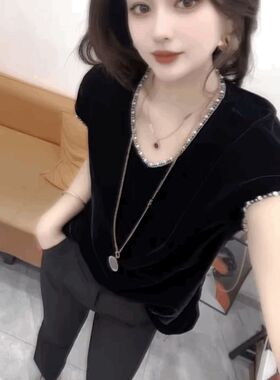 丝绒短袖V领法式黑色上衣修身显瘦轻奢打底衫串珠半袖小香风t恤女