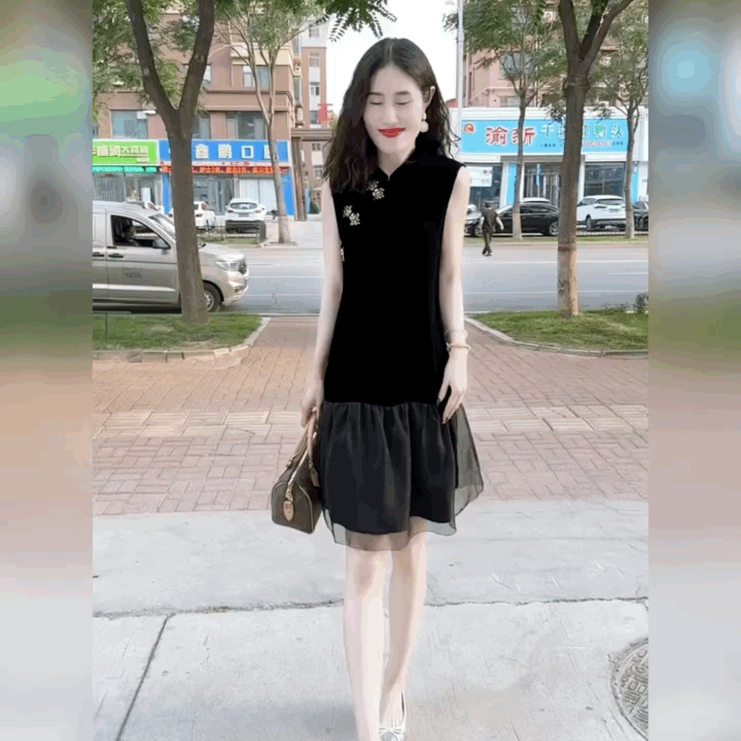 高级感国风轻奢冰丝绒连衣裙女