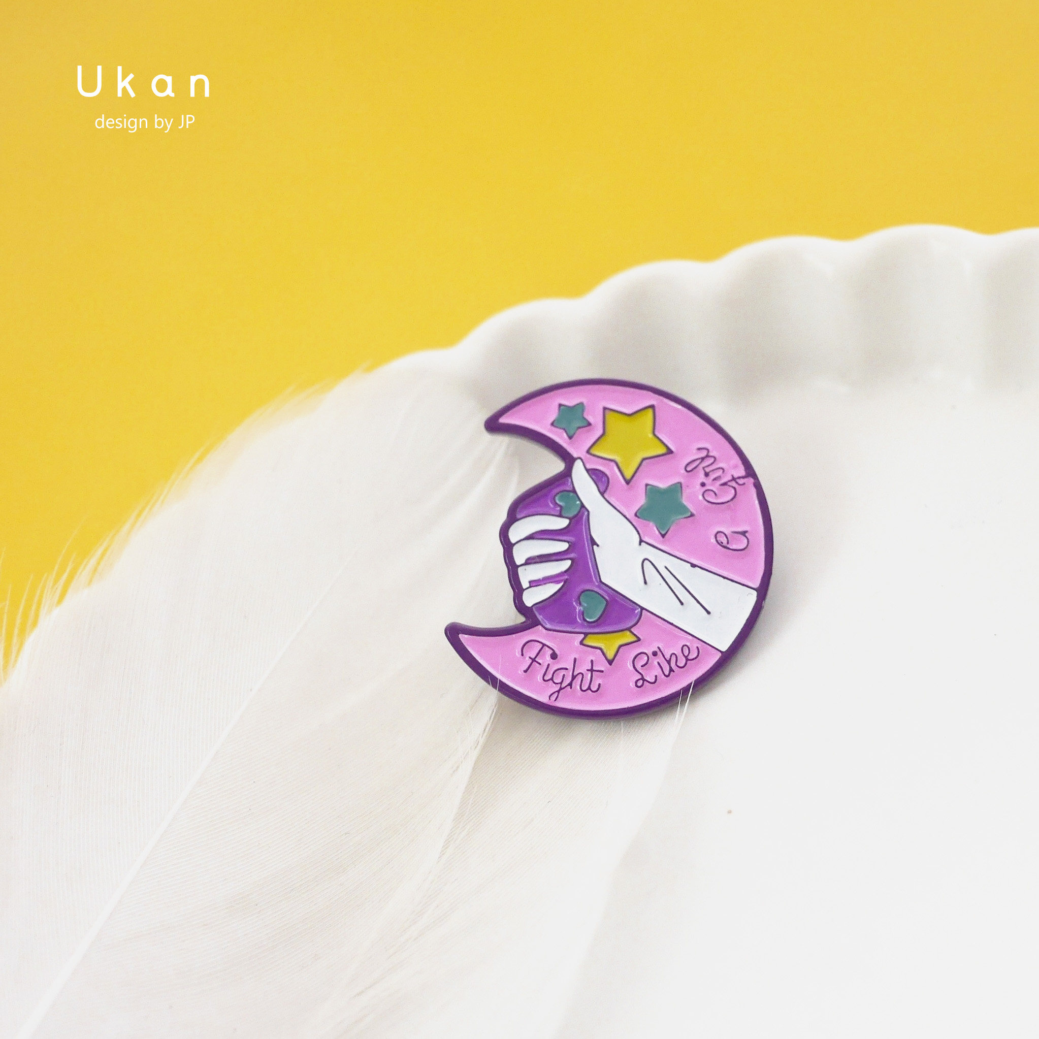 有看美少女心战士徽章日系卡通月亮魔法动漫金属胸针次元紫色配饰