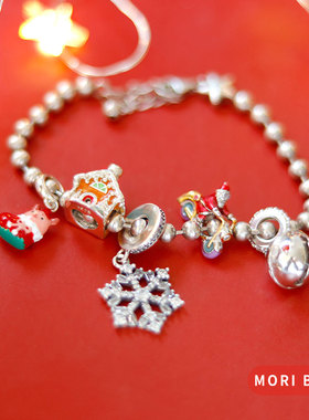 猫哩卟卡通小猪圣诞袜雪花925银串珠节日beads铃铛手链手镯珠子女