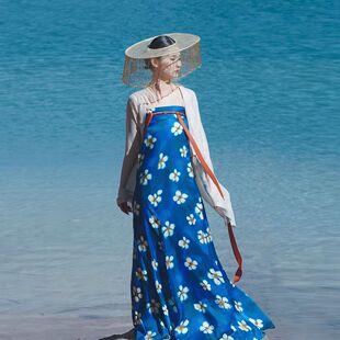 汉服复原唐制蓝釉点花女成人艺术高级感齐胸一片式 破裙春夏新中式