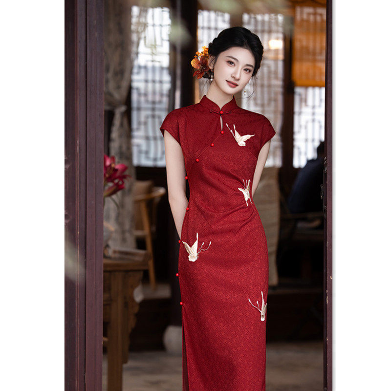 新中式改良旗袍红色新娘结婚敬酒服领证订婚秋季便服盘扣立领蝴蝶