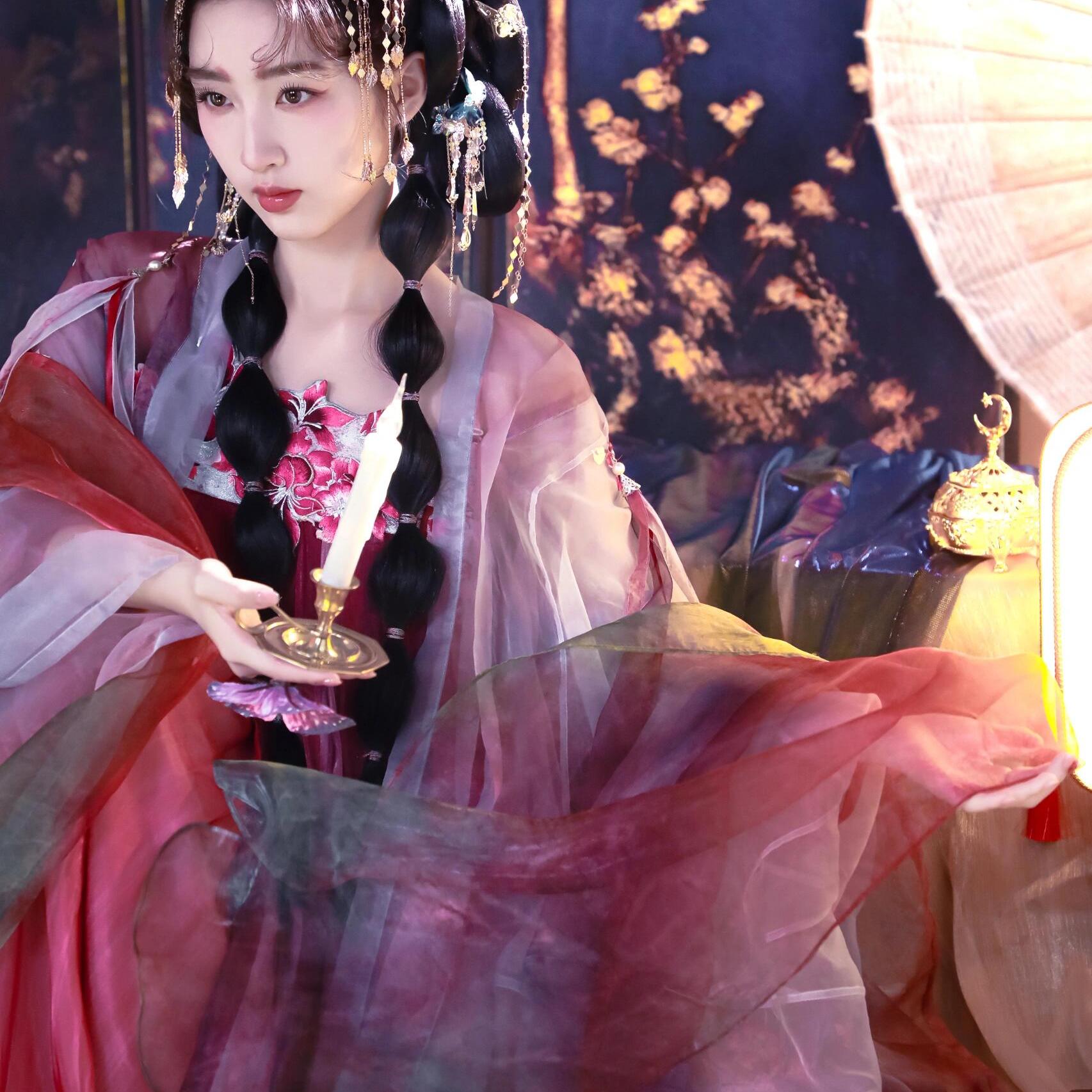 兰烟烬色重工刺绣汉服套装