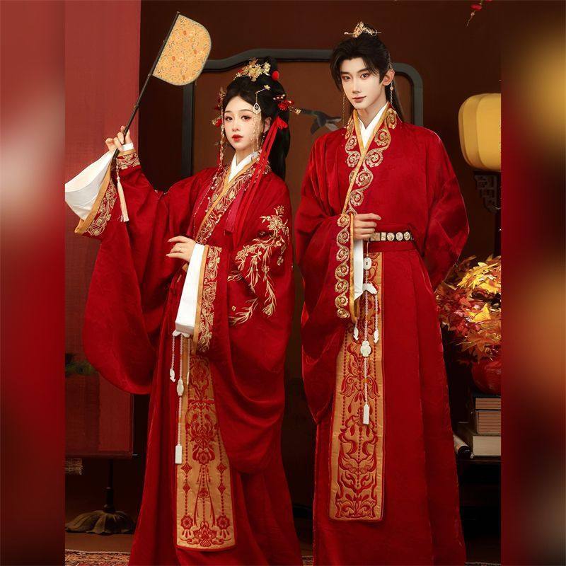 洛竹原创汉服2025新款婚服改良战国袍刺绣手工钉珠拖尾订婚结婚服,女装/女士精品,汉服套装,淘宝优惠券,粉丝福利购,淘宝优惠卷