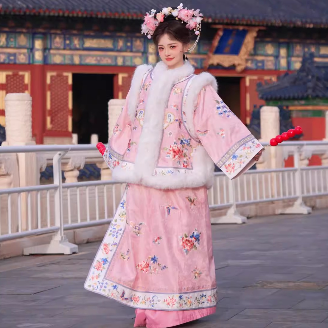 新中式冬汉服，绒暖雅致显国风