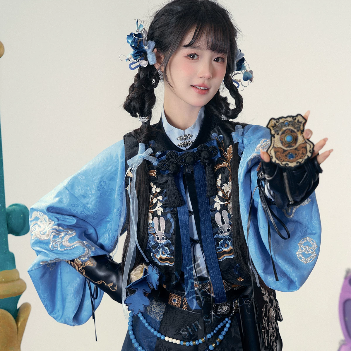 女迪士尼朱迪警官cos汉服刺绣马甲中国风套装改良汉元素裤子套装,女装/女士精品,汉服套装,淘宝优惠券,粉丝福利购,淘宝优惠卷