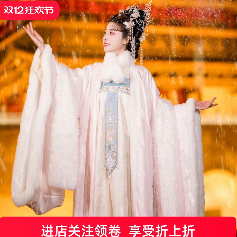 一袭汉服惊艳时光古韵自来