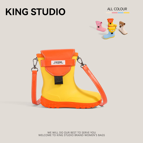 可爱卡通雨靴鞋子包女2026新款网红小众设计个性搞怪手机斜挎小包