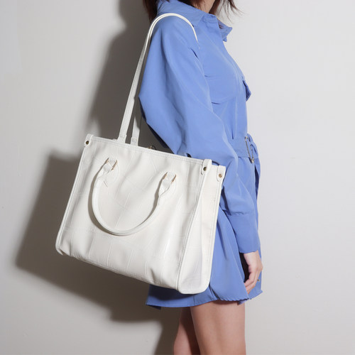 原创包包女2025新款极简斜挎手提