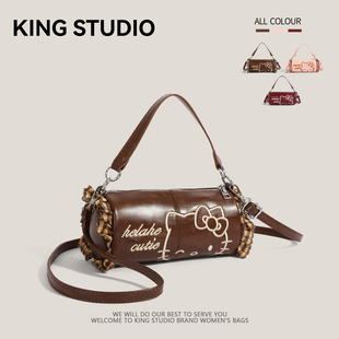 hellokitty包包女2025新款 潮凯蒂猫小众复古手提圆筒包单肩斜挎包