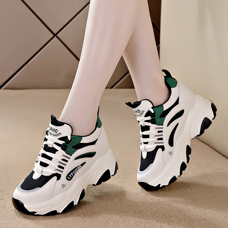 炸街老爹鞋女款百搭轻便旅游鞋子